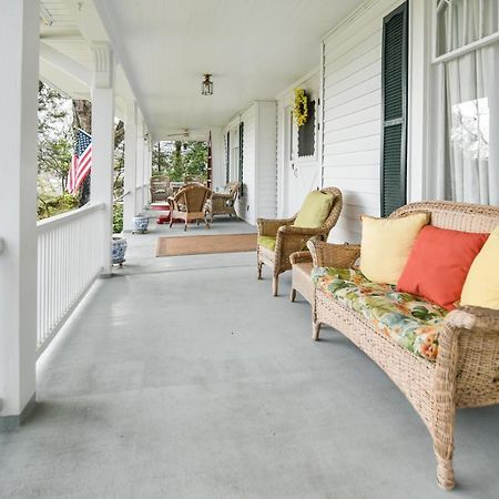 Love Lane Bed & Breakfast 웨인즈빌 외부 사진